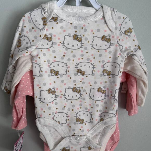 NWT Baby girl 3 Month Hello Kitty long sleeve Onsies - Picture 5 of 6
